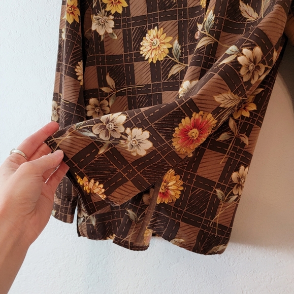 SOLD - Picture 5 of 16